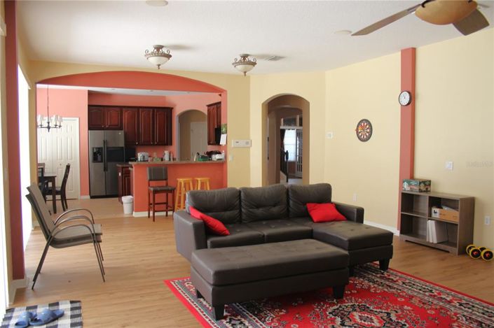 Image No.23-5 Bed House for sale