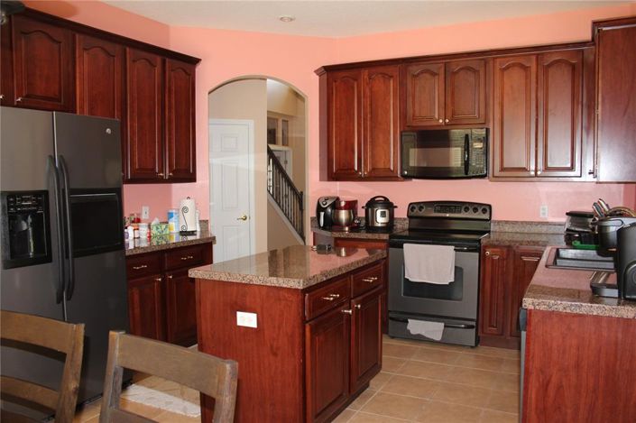 Image No.26-5 Bed House for sale