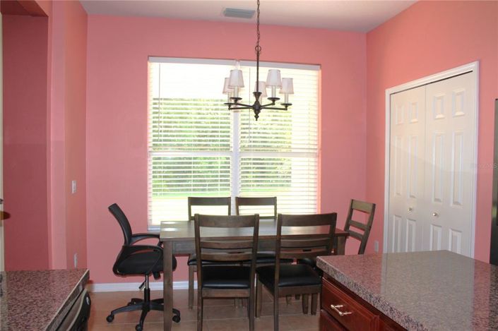 Image No.27-5 Bed House for sale