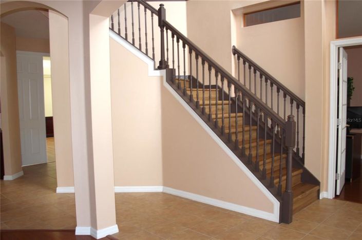 Image No.41-5 Bed House for sale