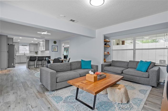 Image No.20-3 Bed House for sale