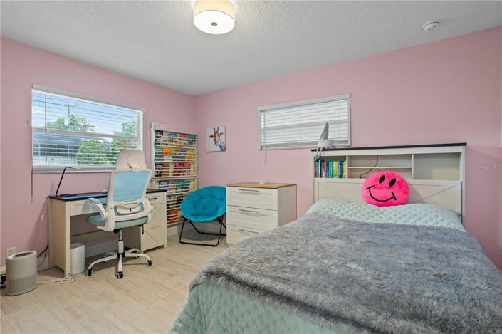 Image No.28-3 Bed House for sale