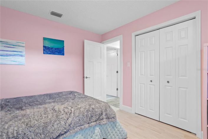 Image No.29-3 Bed House for sale