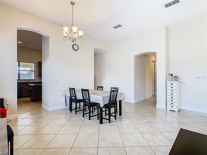 Image No.7-3 Bed House for sale