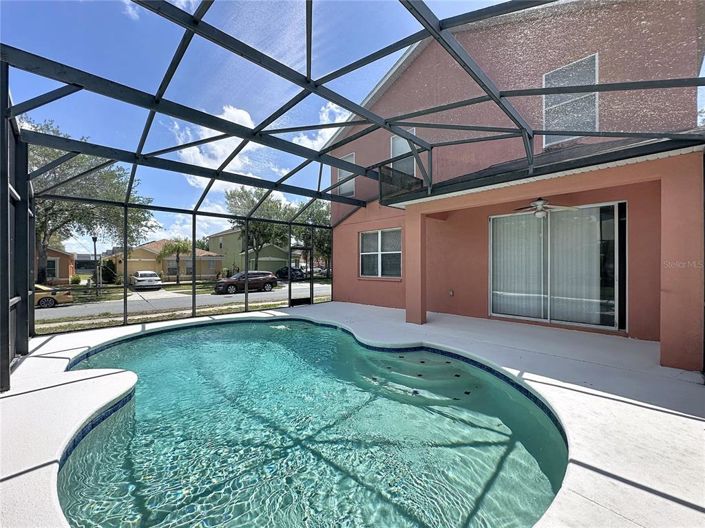 Image No.16-4 Bed House for sale