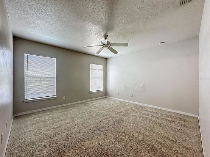 Image No.28-4 Bed House for sale