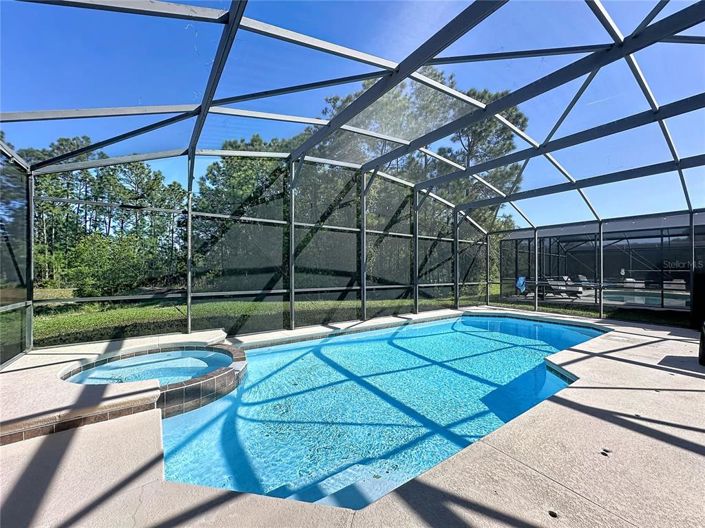 Image No.28-6 Bed House for sale