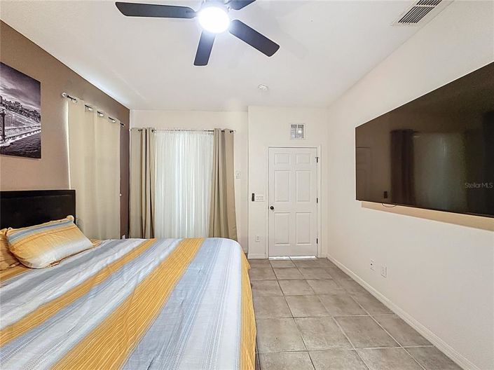 Image No.36-6 Bed House for sale