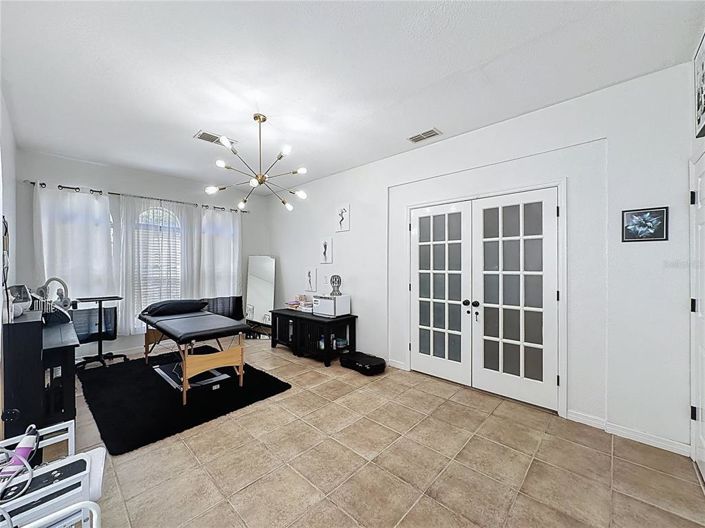 Image No.42-6 Bed House for sale