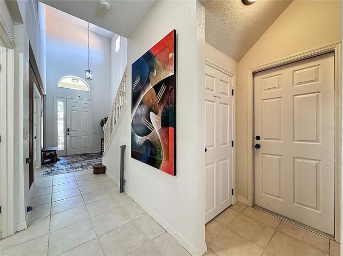 Image No.7-6 Bed House for sale