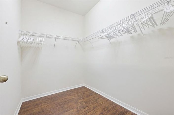 Image No.38-3 Bed House for sale