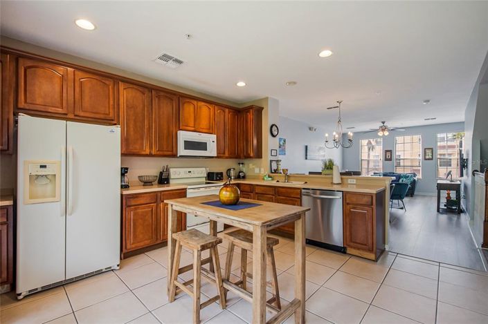 Image No.25-3 Bed Apartment for sale