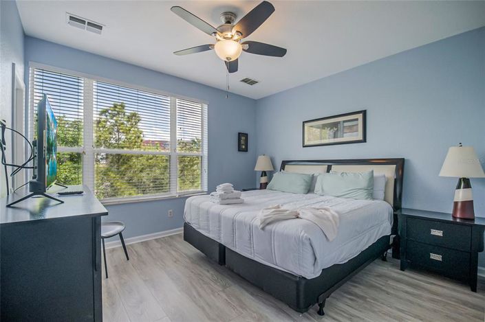 Image No.43-3 Bed Apartment for sale