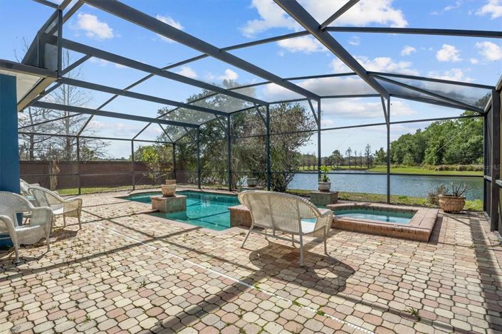 Image No.30-4 Bed House for sale