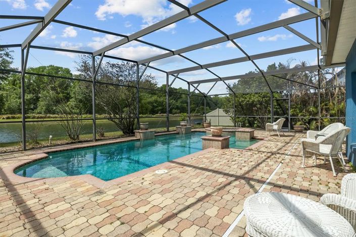 Image No.32-4 Bed House for sale