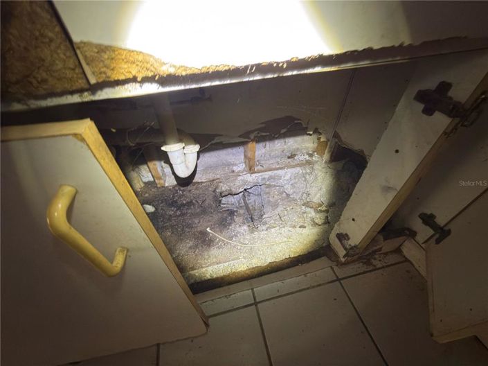 Image No.22-3 Bed House for sale