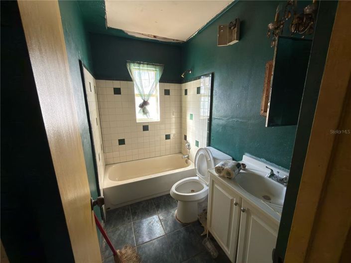 Image No.26-3 Bed House for sale