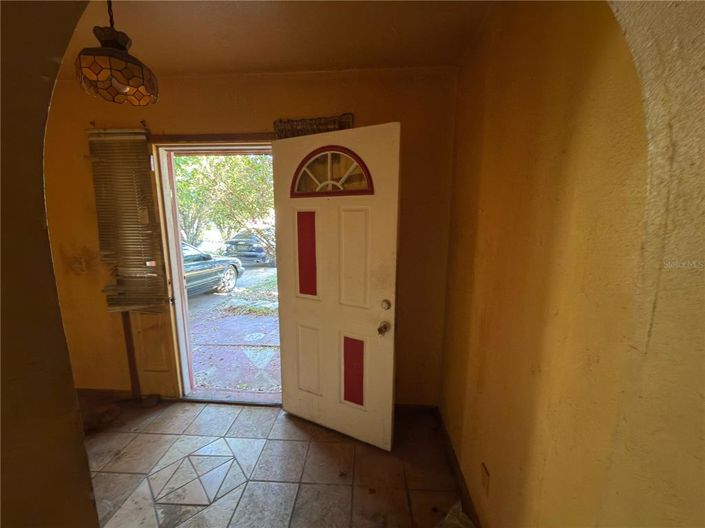 Image No.8-3 Bed House for sale