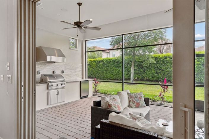 Image No.15-3 Bed House for sale