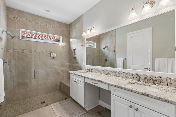 Image No.25-3 Bed House for sale