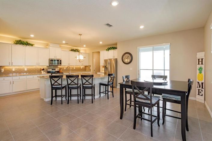 Image No.15-5 Bed House for sale