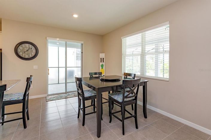 Image No.16-5 Bed House for sale