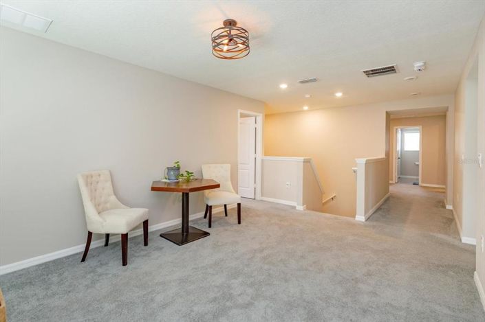 Image No.21-5 Bed House for sale