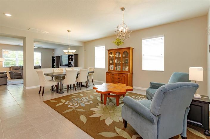 Image No.5-5 Bed House for sale