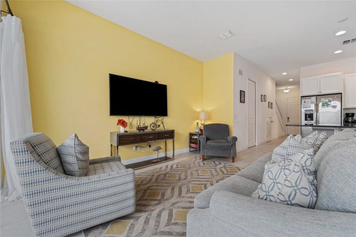 Image No.13-4 Bed Townhouse for sale