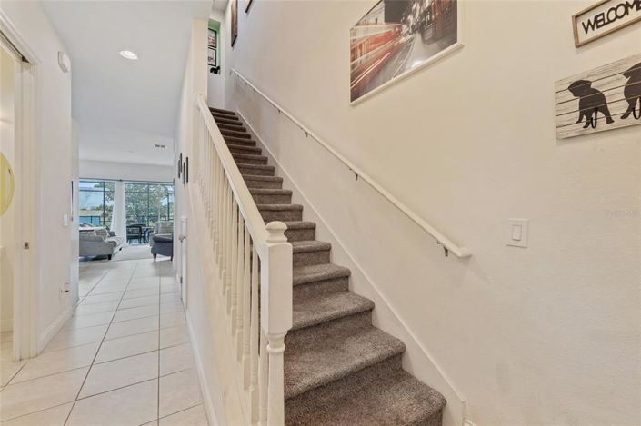 Image No.17-4 Bed Townhouse for sale