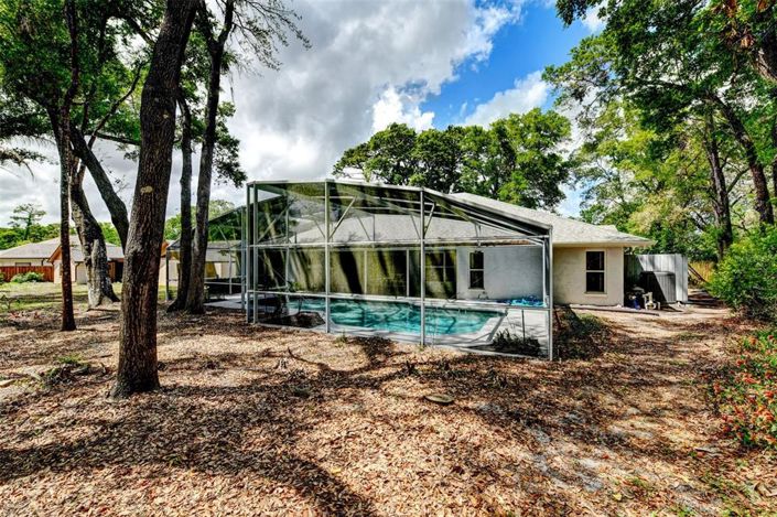 Image No.19-4 Bed House for sale