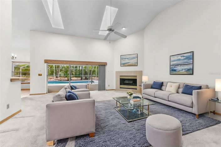 Image No.45-4 Bed House for sale