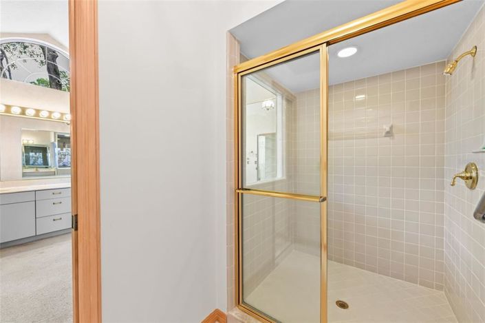 Image No.55-4 Bed House for sale