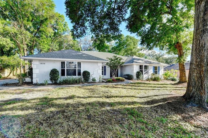 Image No.6-4 Bed House for sale