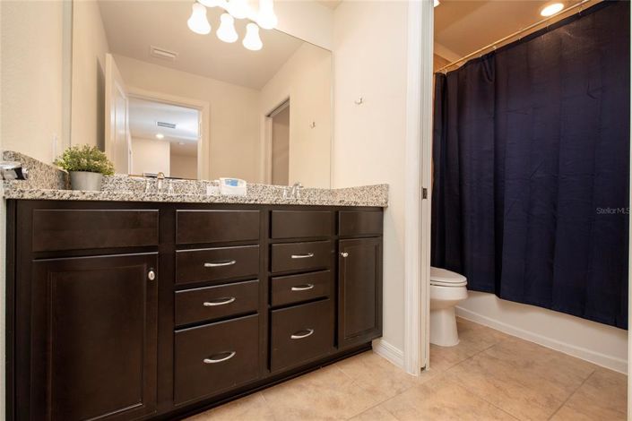 Image No.33-5 Bed Townhouse for sale