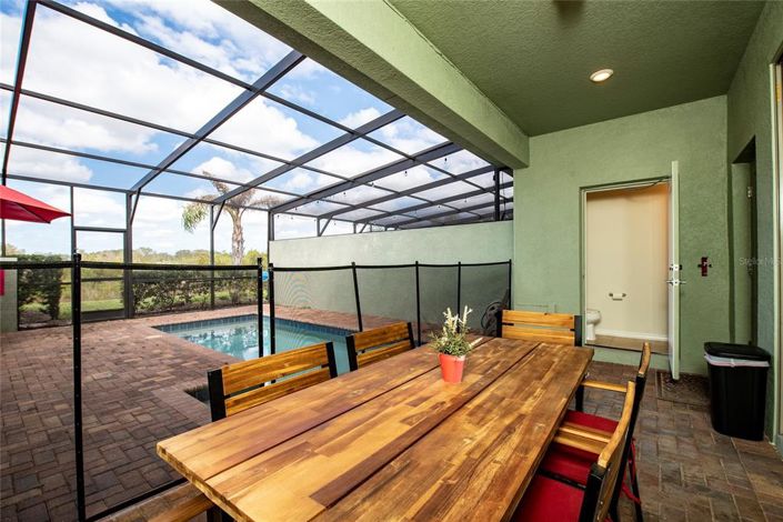 Image No.35-5 Bed Townhouse for sale