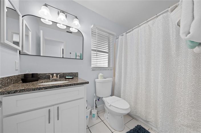 Image No.23-2 Bed House for sale