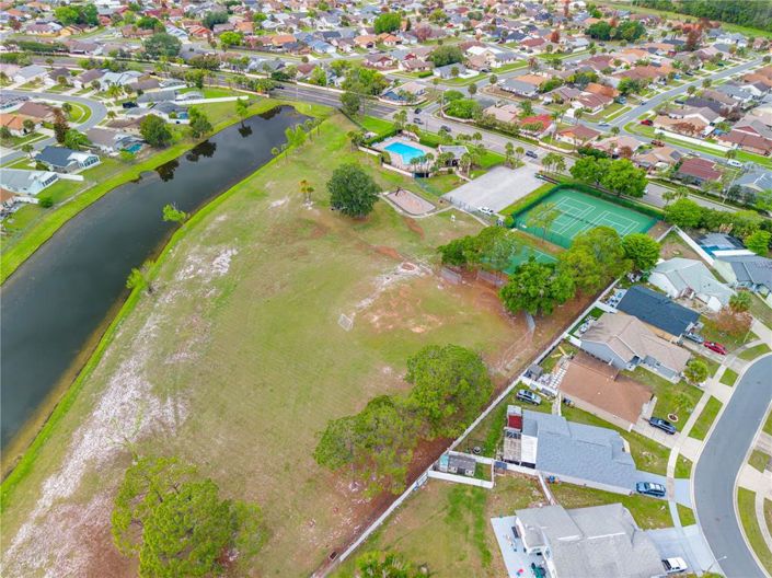 Image No.33-2 Bed House for sale