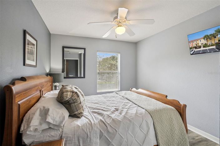 Image No.11-3 Bed Townhouse for sale