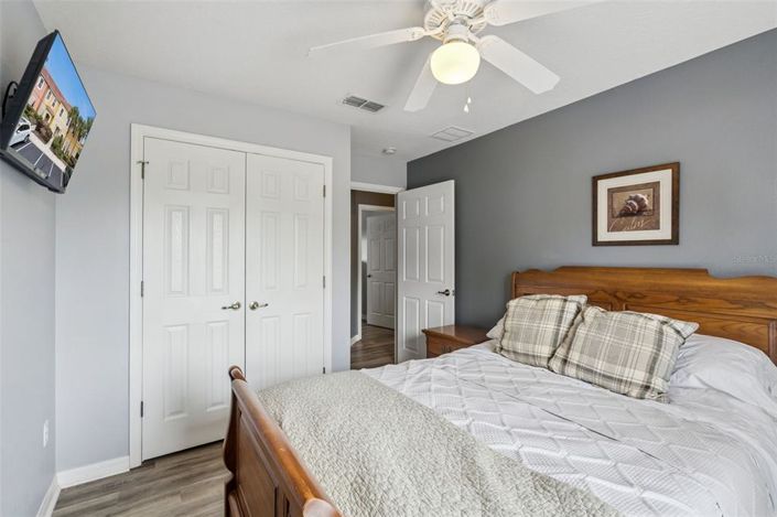 Image No.12-3 Bed Townhouse for sale