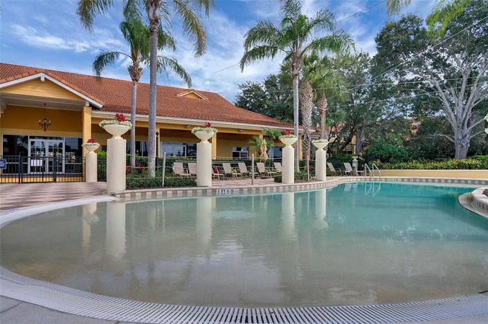 Image No.32-3 Bed Townhouse for sale