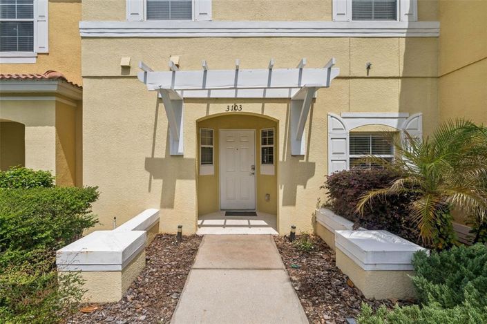 Image No.4-3 Bed Townhouse for sale