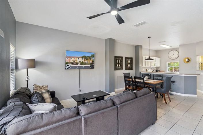 Image No.6-3 Bed Townhouse for sale