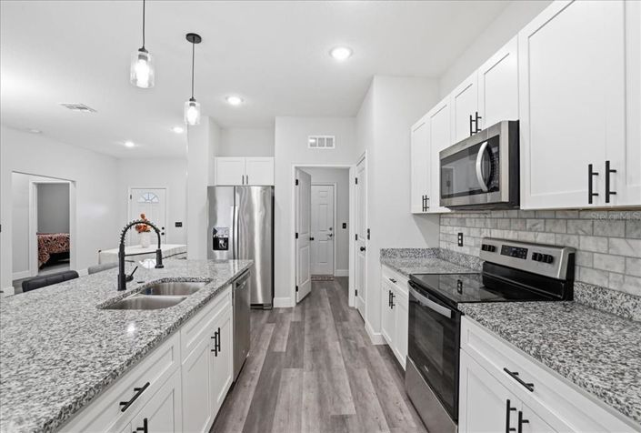 Image No.14-4 Bed House for sale