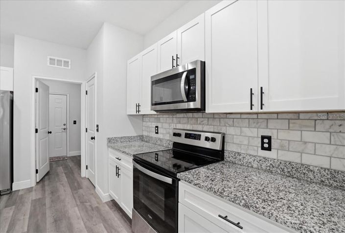 Image No.15-4 Bed House for sale