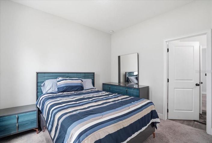 Image No.25-4 Bed House for sale