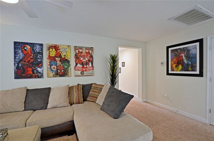 Image No.28-6 Bed House for sale