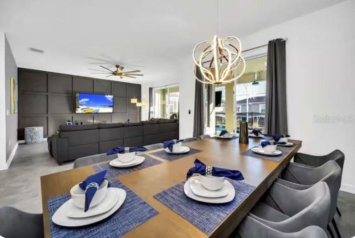 Image No.9-6 Bed House for sale