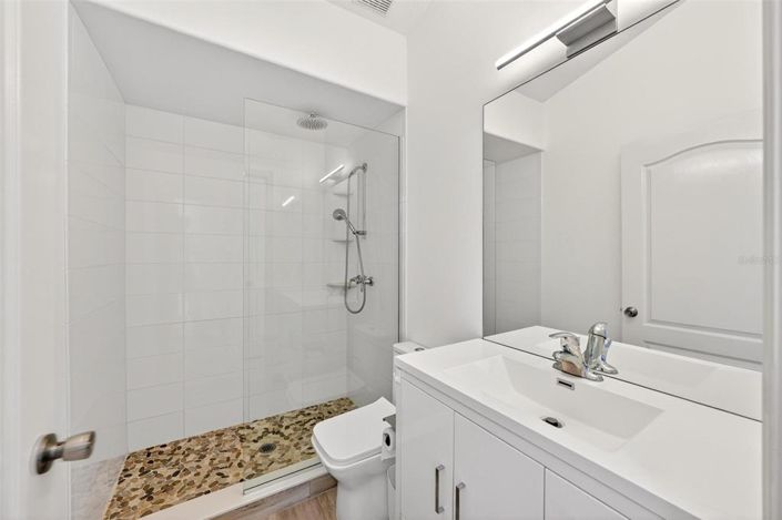 Image No.30-3 Bed House for sale