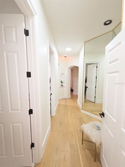 Image No.28-5 Bed House for sale